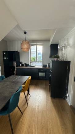 Appartement
                                                        T4
                                                                - CANCLAUX