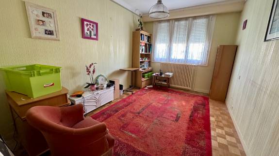 Maison
                                                        T7
                                                                - NANTES