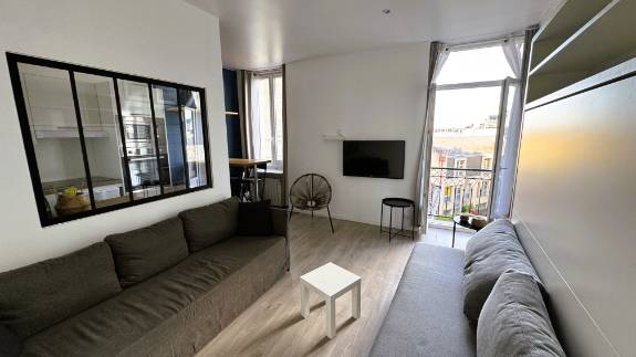 Appartement
                                                        T1
                                                                - TALENSAC