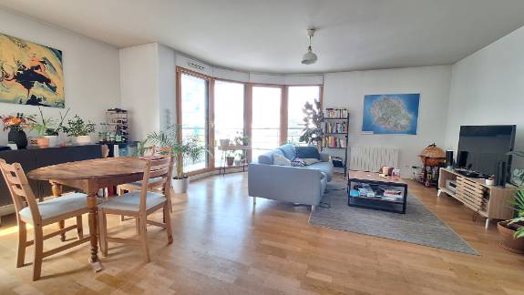 Appartement
                                                                - DOBRÉE