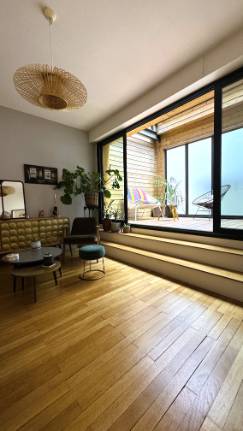 Appartement
                                                        T2
                                                                - HYPER CENTRE