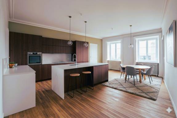 Appartement
                                                        T8
                                                                - HYPER CENTRE