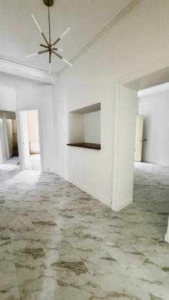 Bureau - HYPER CENTRE