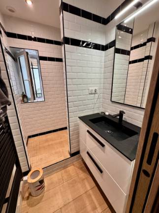 Maison
                                                                - DOBRÉE