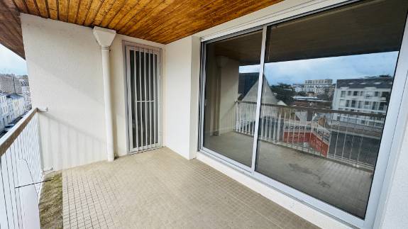 Appartement
                                                        T2
                                                                - PROCÉ